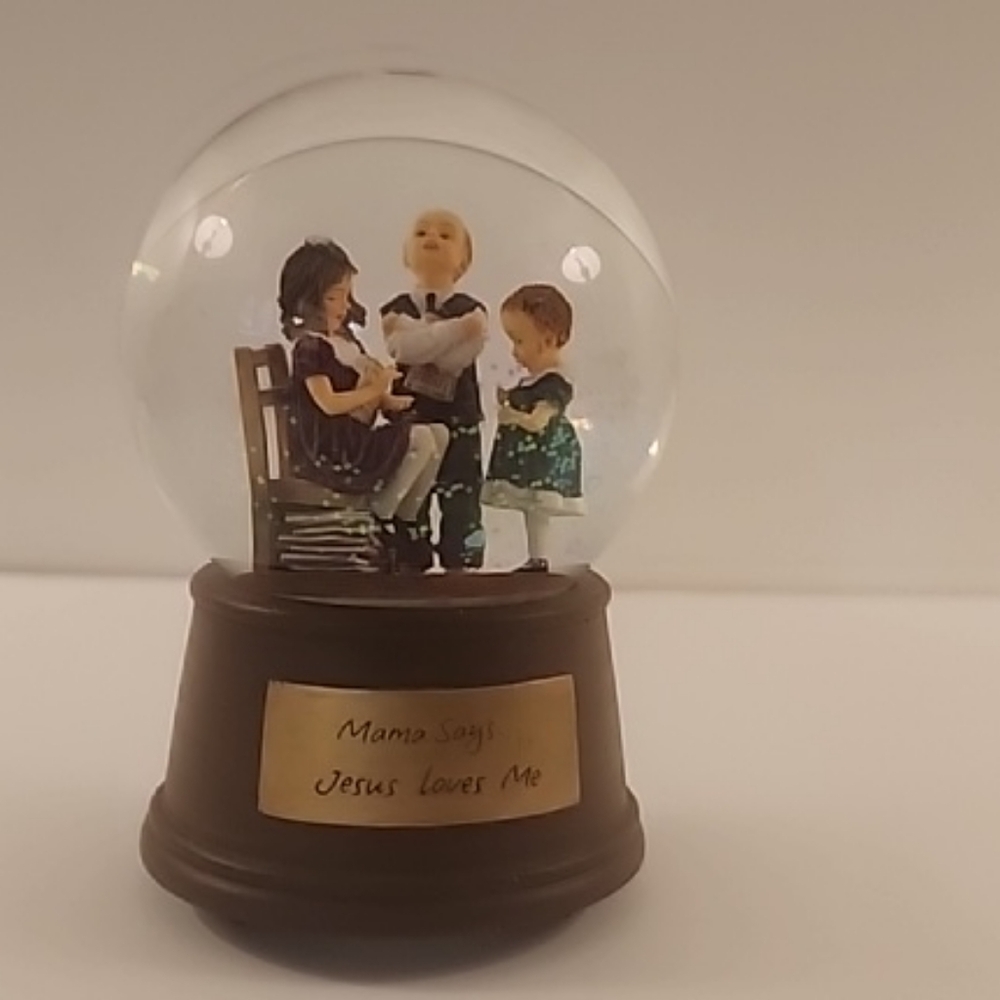 Mama Says Jesus Loves Me By Musical Snow Globe.